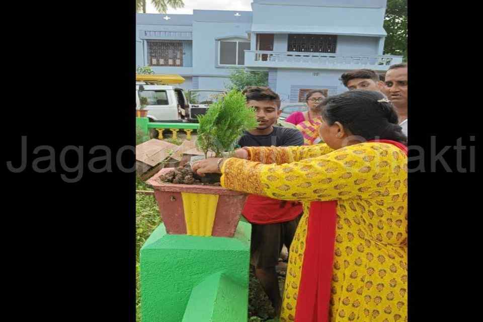 Raksha Bandhan with children of Chiranabin observation home 2022