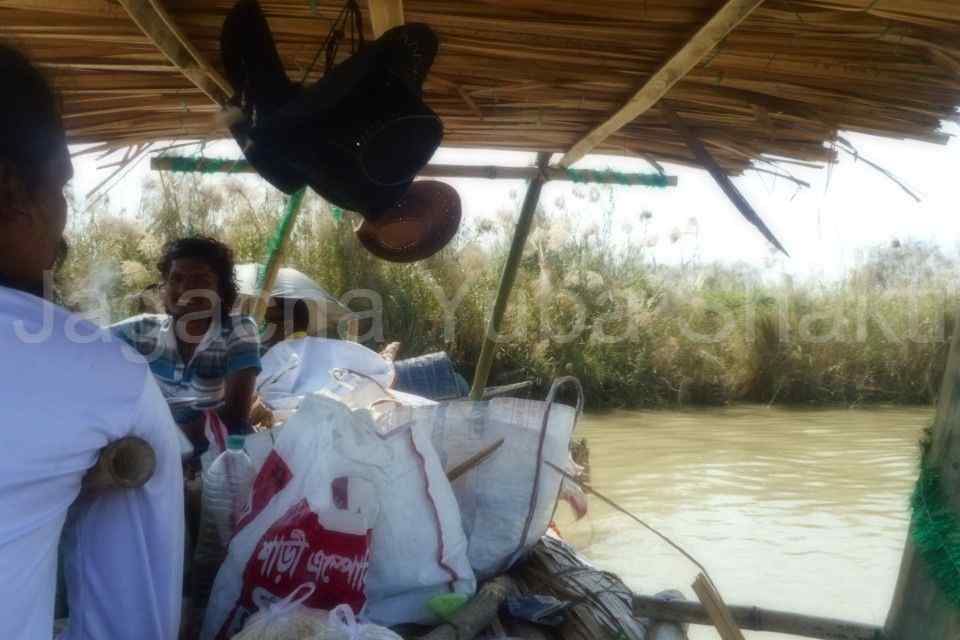 India first time Hogla Leaves Boat Expedition Hazarduary to Kolkata - 2017